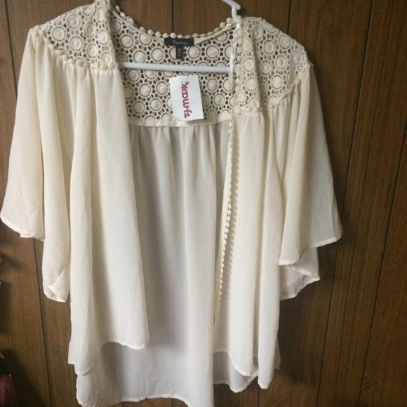 BRAND NEW! Beach cover up. Perfect for summer!!