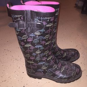 Umbrella rain boots