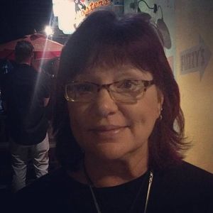 Meet your Posher, Robin