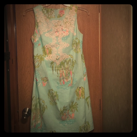 Lilly Pulitzer shift dress