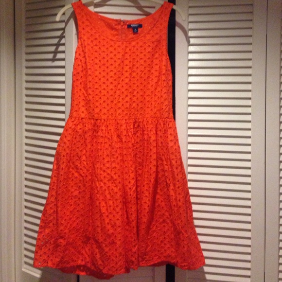 Old Navy eyelet sundress- BNWT