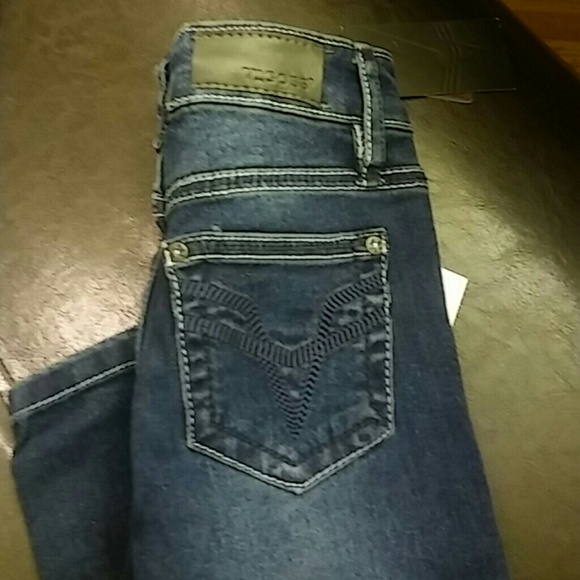 Jeans - Picture 3 of 3