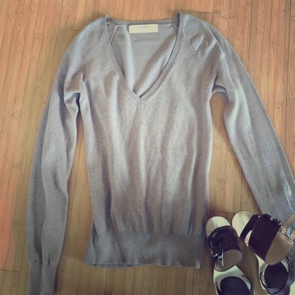 Zara Knit Sweater - Picture 1 of 2