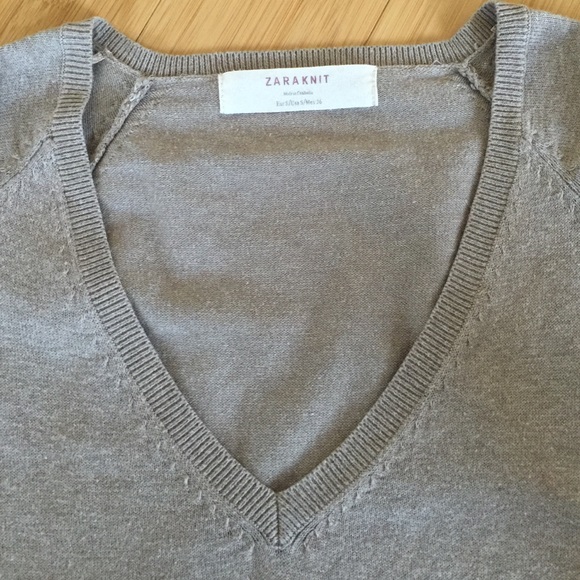 Zara Knit Sweater - Picture 2 of 2