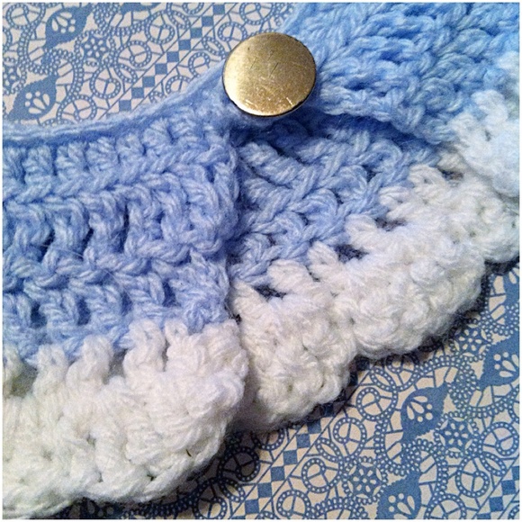 Handmade Crochet Blue Scalloped Peter Pan Collar