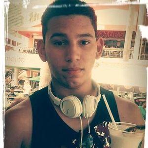 Meet your Posher, It'z leandro