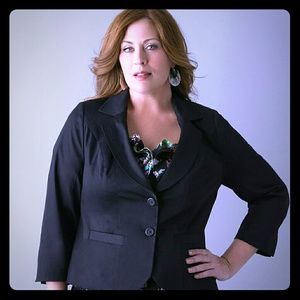 Lane Bryant full-figure sateen blazer