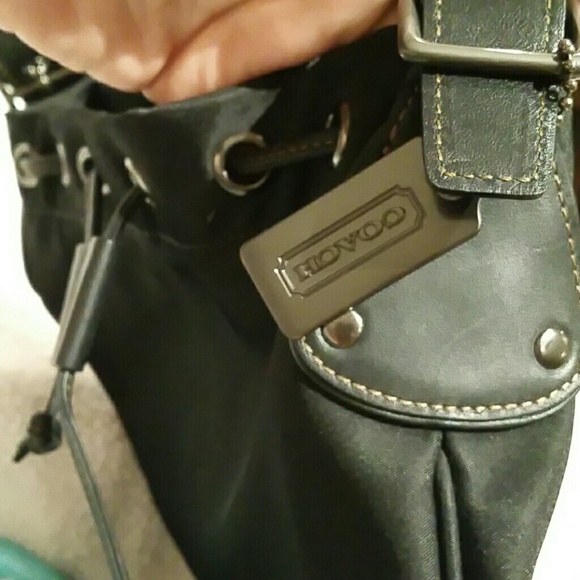 SALE💥💥Coach Black Crossbody Purse/Bag Swingpack - Picture 3 of 4