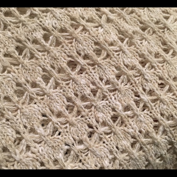 Hollister Co. | tan shimmer sweater - Picture 2 of 3