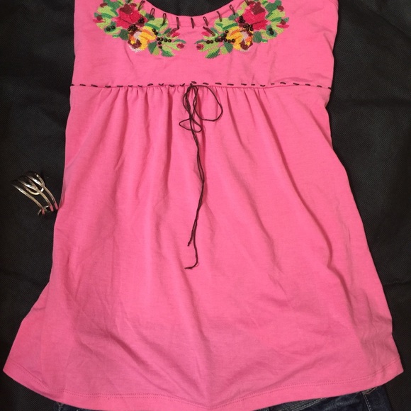 Copper key super soft summer top.