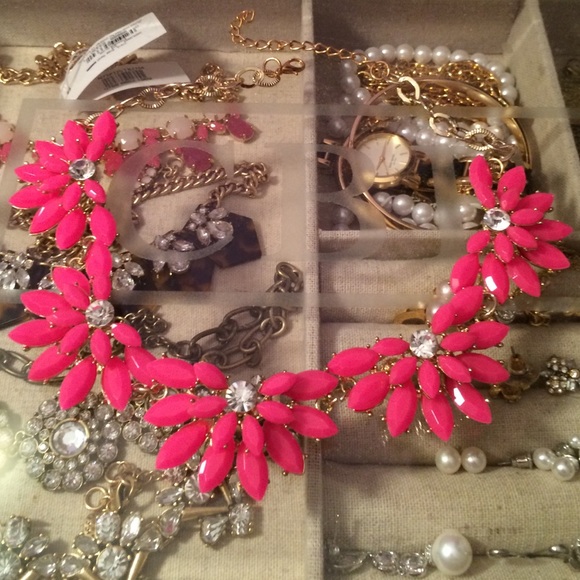Bright pink flower statement necklace
