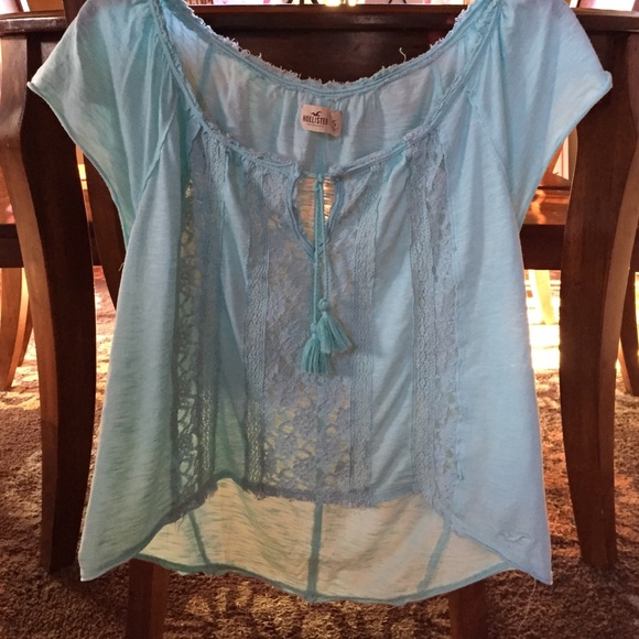 Hollister shirt