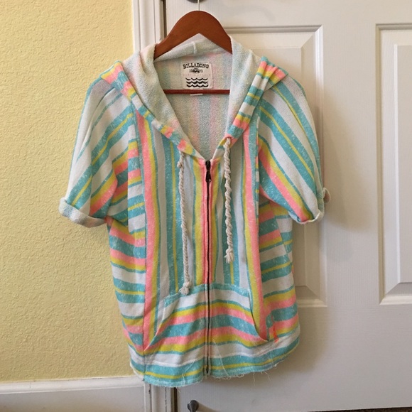 Billabong coverup/sweatshirt