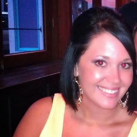 Meet your Posher, Whitney - Picture 1 of 1