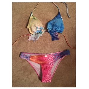 Brand new bikini top and bottom
