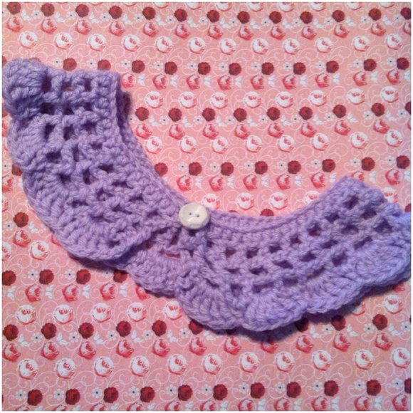 Handmade Lavender Crochet Scallop Peter Pan Collar