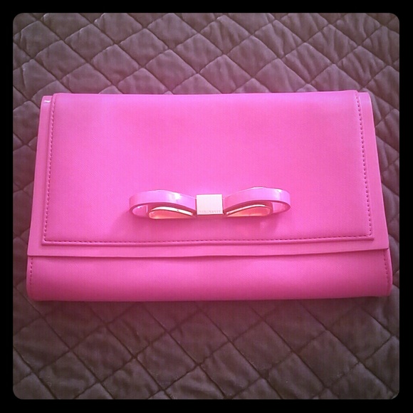 Ted Baker bow Clutch