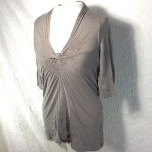 Tan gray twist front Deletta blouse top