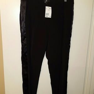 pair of black work pants from h&m