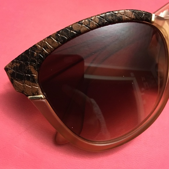 Sunglasses - Picture 2 of 4