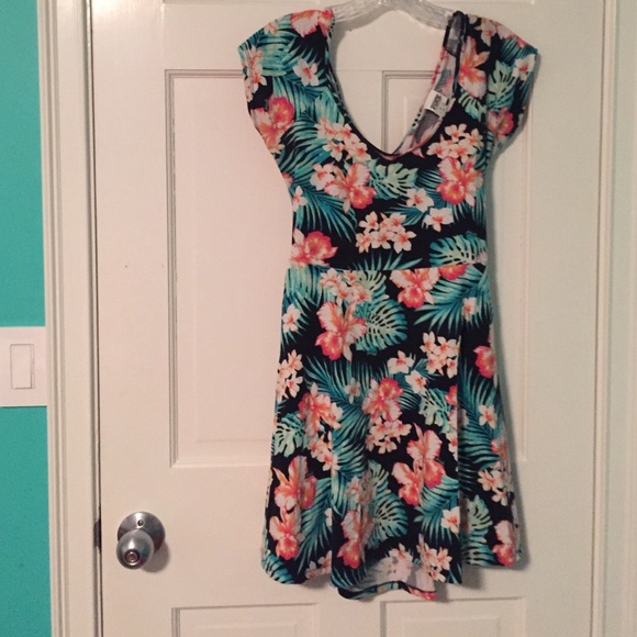 Floral t shirt dress