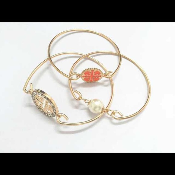 Jewelry - Set of Three Bangles Gold Colored