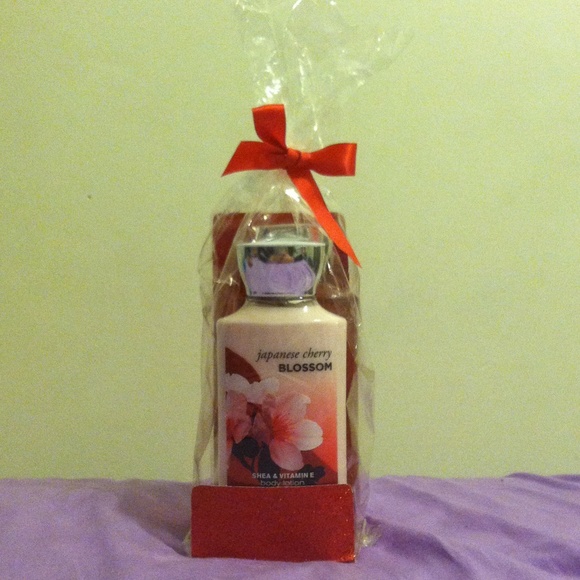 Japanese cherry blossom lotion + body wash