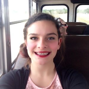 Meet your Posher, Michaela