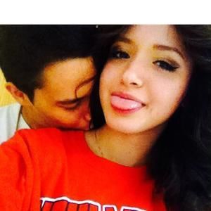 Meet your Posher, Carlos