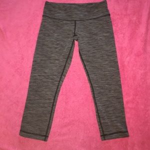 Lululemon textured crops