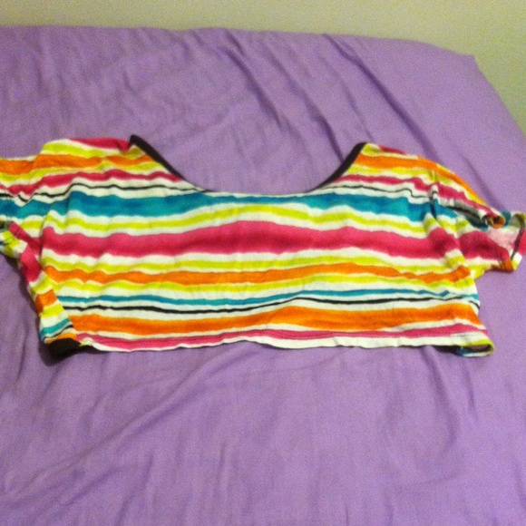 Crop top