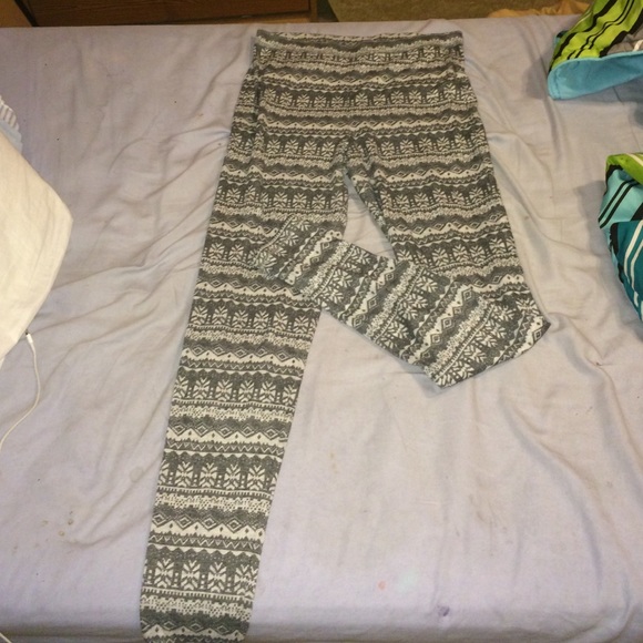 Hollister Pants - Hollister printed leggings