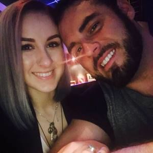 Meet your Posher, Linette