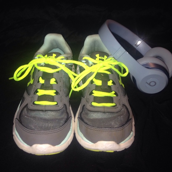 Under Armour Tennis Shoes