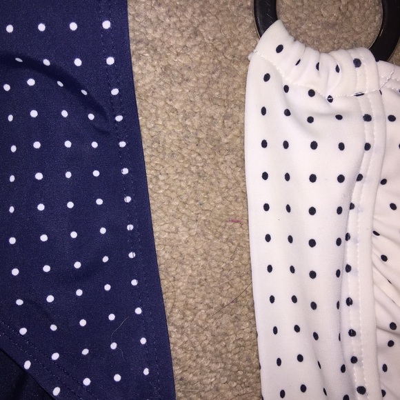 Bathing suit - Picture 2 of 4