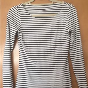 Softest shirt ever! Long sleeve navy and cream!