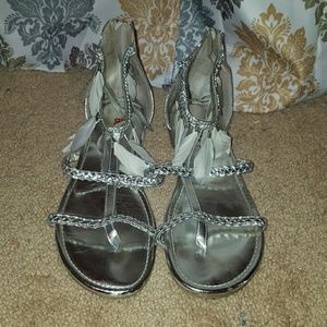 Sliver bongo  sandals