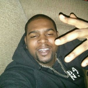 Meet your Posher, Devin