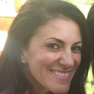 Meet your Posher, Neda