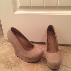 Suede wedges