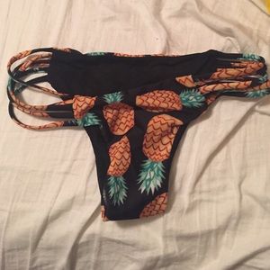 Bathing suit bottoms