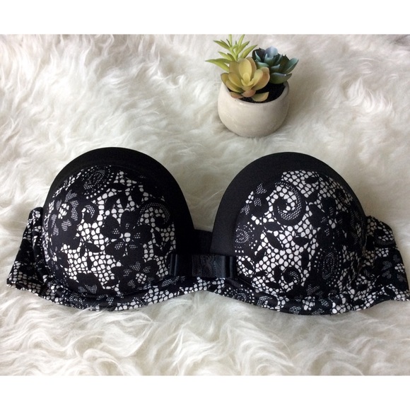 Victoria's Secret Other - ✨VS | Strapless Push Up Bra✨