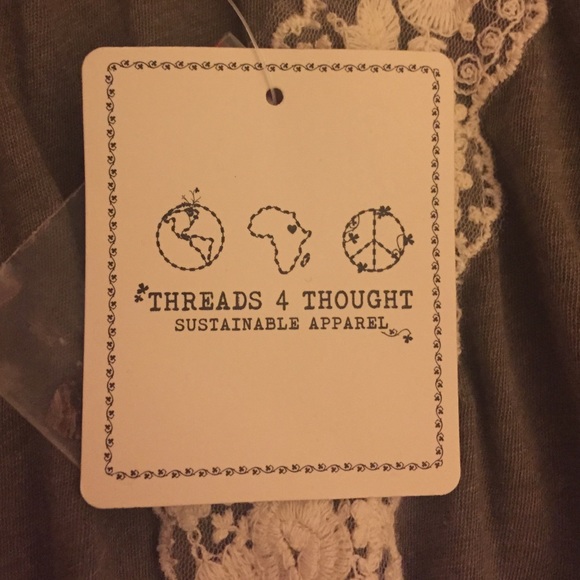 Threads 4 Thoughts Keyhole Shirt NWT Size medium - Picture 3 of 3
