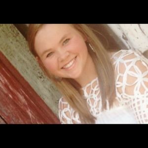 Meet your Posher, Anna-kate