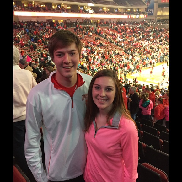 Meet your Posher, Kristen - Picture 1 of 1