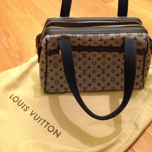 Louis Vuitton Mini Josephine Bag