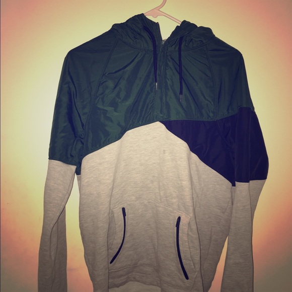 Light jacket w/ modern 90's look