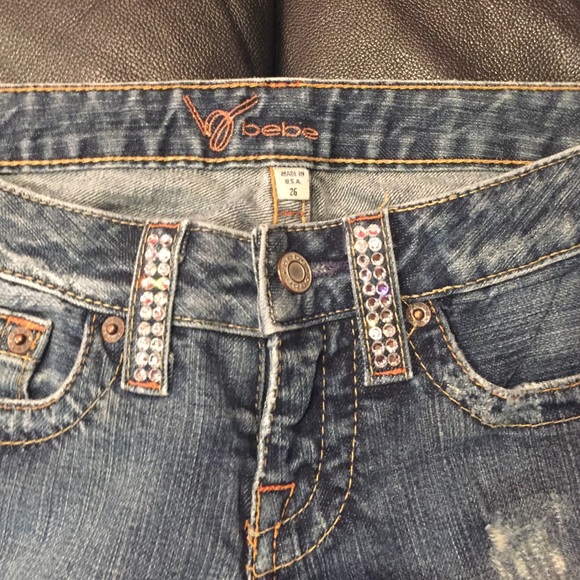 Bebe Kayla 5 Pocket Distressed Jeans Size 26 - Picture 2 of 4