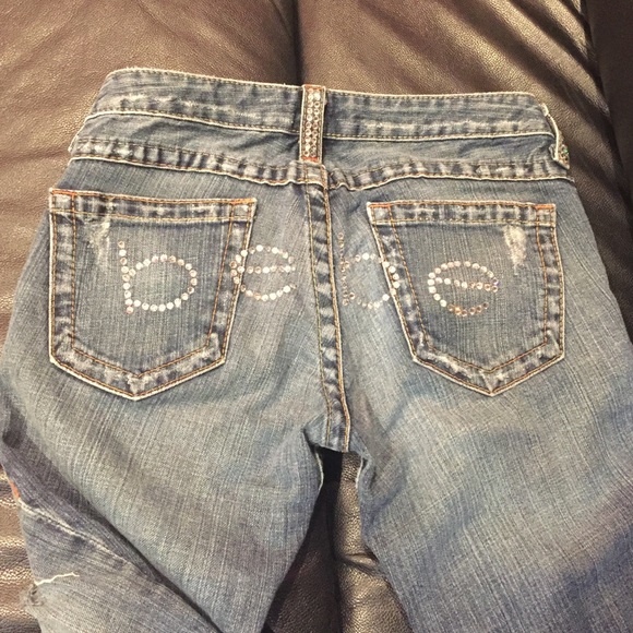 Bebe Kayla 5 Pocket Distressed Jeans Size 26 - Picture 3 of 4