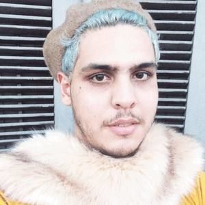 Meet your Posher, Carl